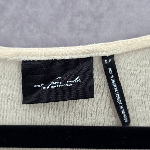 Urban Outfitters Pink Ruffle Button Short Cropped Oversized Blouse Top S Small - Picture 5 of 6